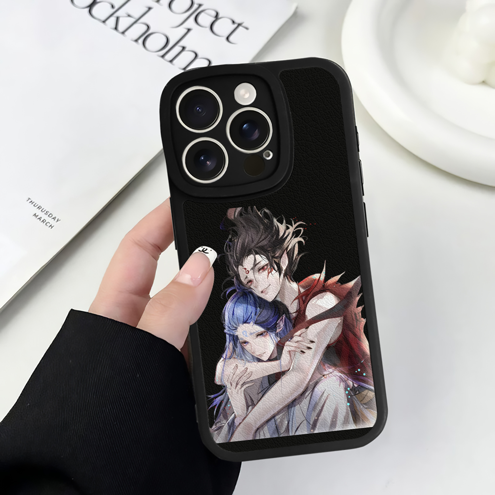 （画像用） Ne Zha 2 ナタ 魔童の大暴れ 【iPhone 16シリーズ対応】シリコンスマホケース（レザー調） 材質：シリコン